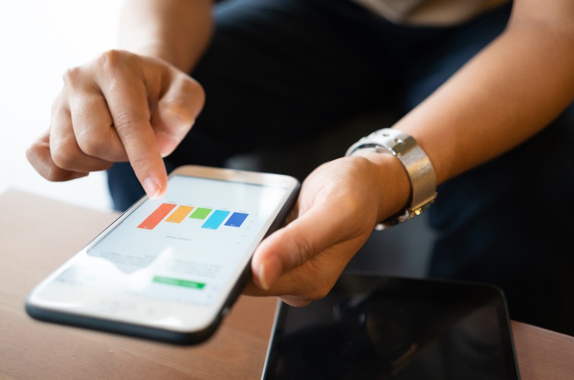 Interactive Surveys and Polls: Cutting-edge Social Media Growth Strategies