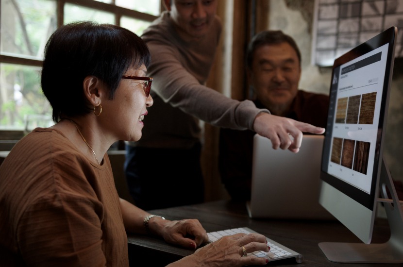 Applying AMP to Compelling Webpage Experiences: Maximizing User Engagement and Performance