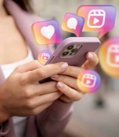 Instagram Carousel Strategy: How to Educate, Engage, and Convert in 10 Slides